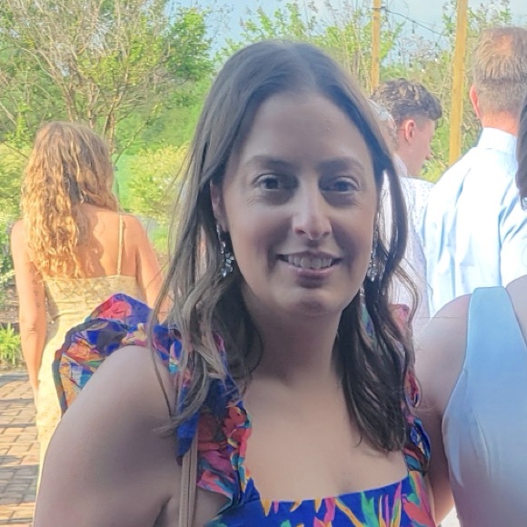 👋 Hi, I’m Ashley! - Picture 3 of 3